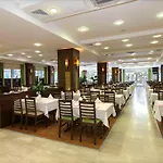 Hotel Armas Gul