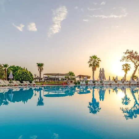 Hotel Armas Gul 4*