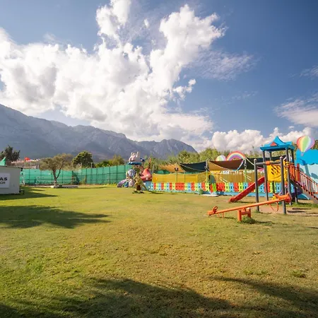 Ξενοδοχείο Armas Gul